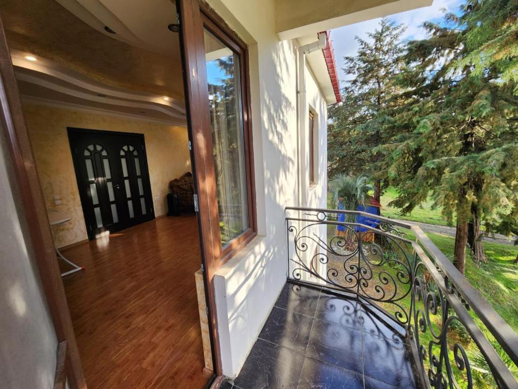 Villa In Chakvi Ngoại thất bức ảnh